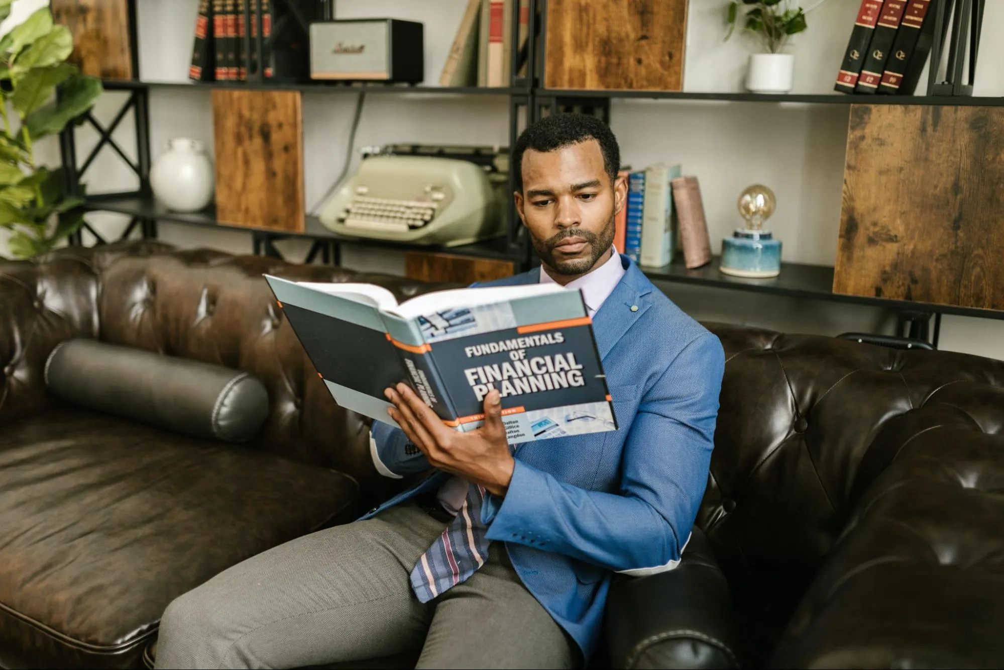 What Are the Best Books to Learn About Finance?