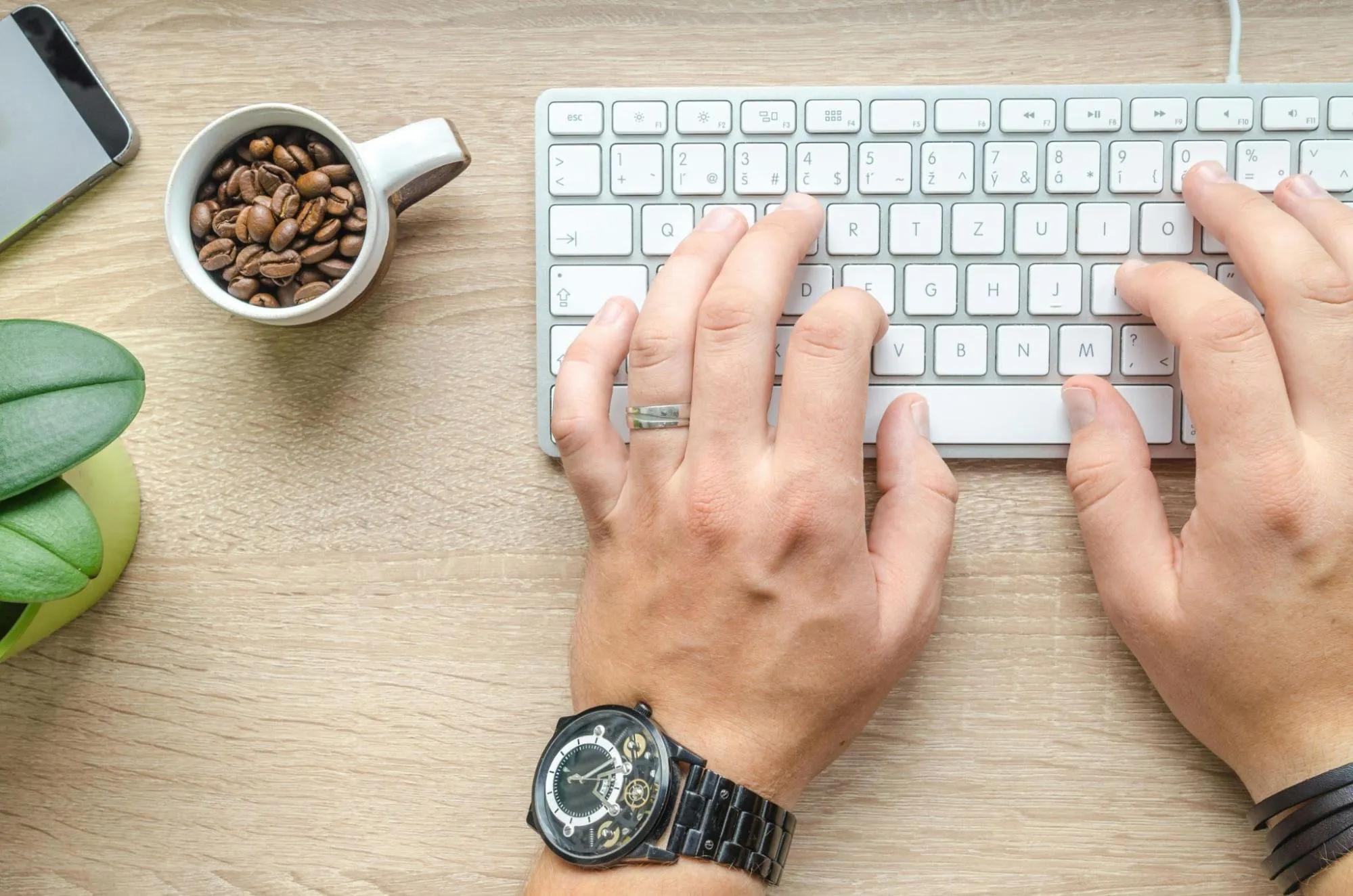 12 Website Copywriting Tips That Convert